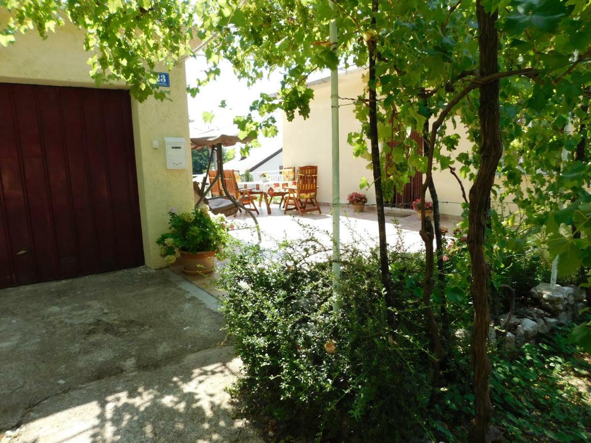Apartment Varelija Bribir  Zewnętrze zdjęcie